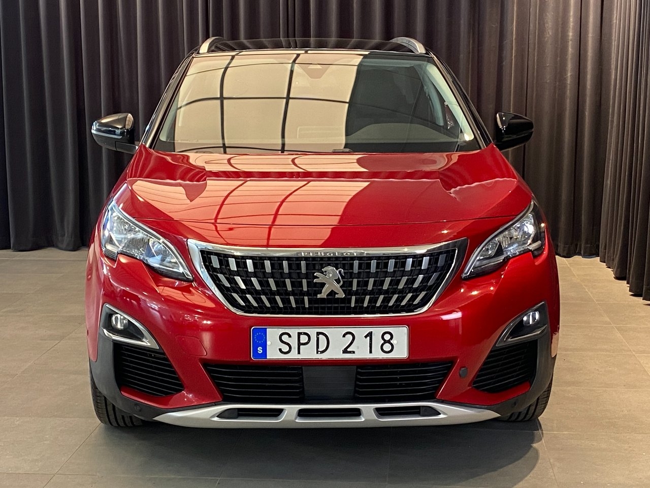 Peugeot 3008 1.2 PureTech 130 AUT Allure 2017, bild 4/38