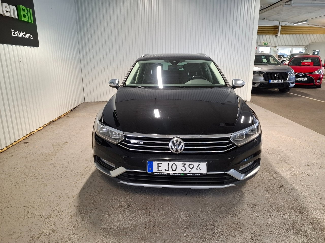 Volkswagen Passat 2018, bild 2/10