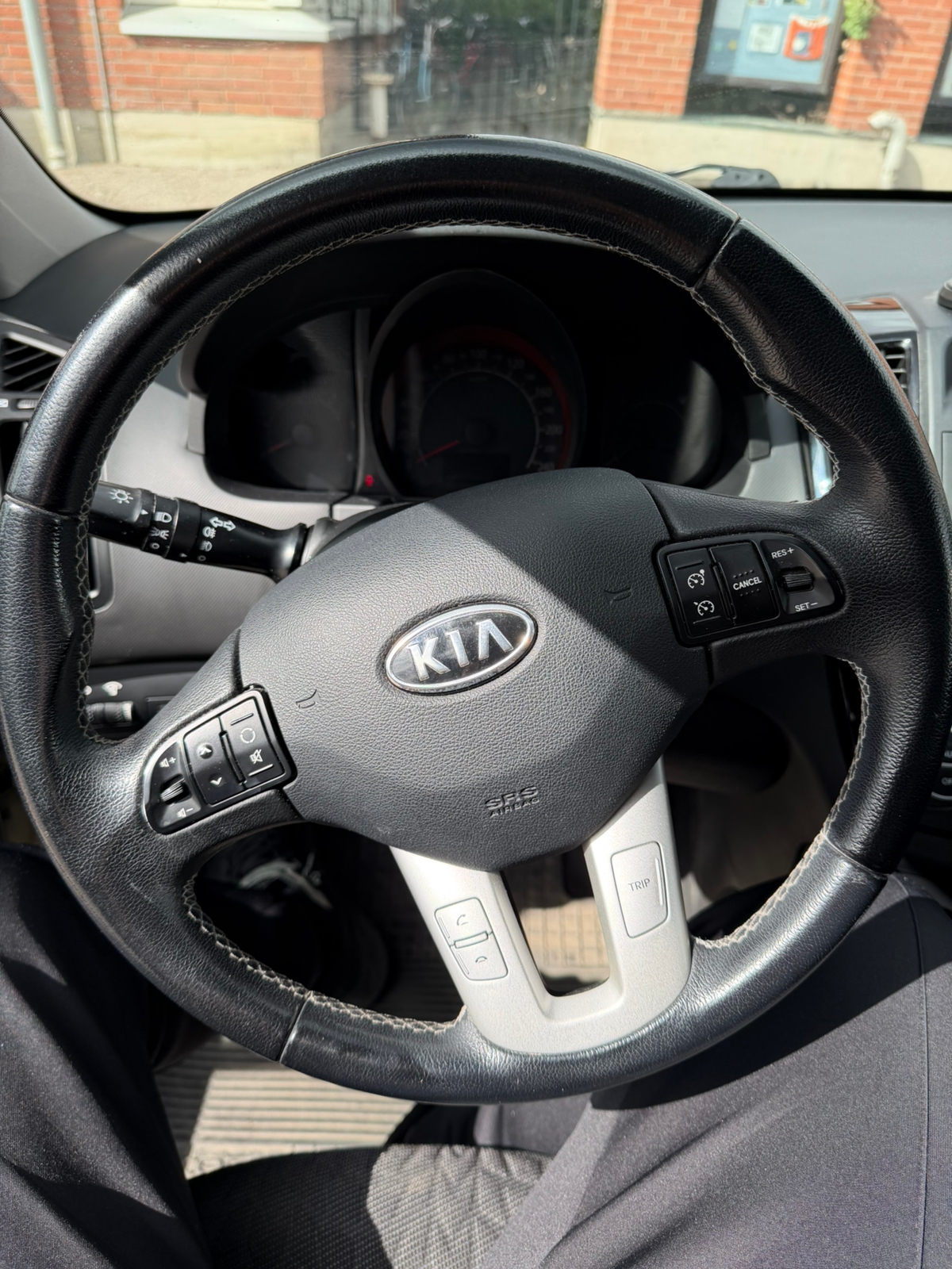 Kia Ceed 1.6 CRDi Manuell 2012, photo 6/10