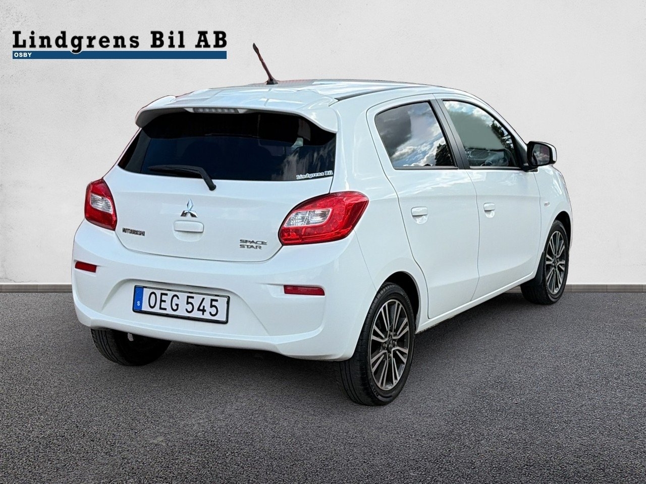 Mitsubishi Space Star 2016, bild 3/10