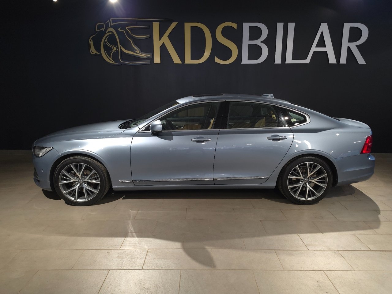 Volvo S90