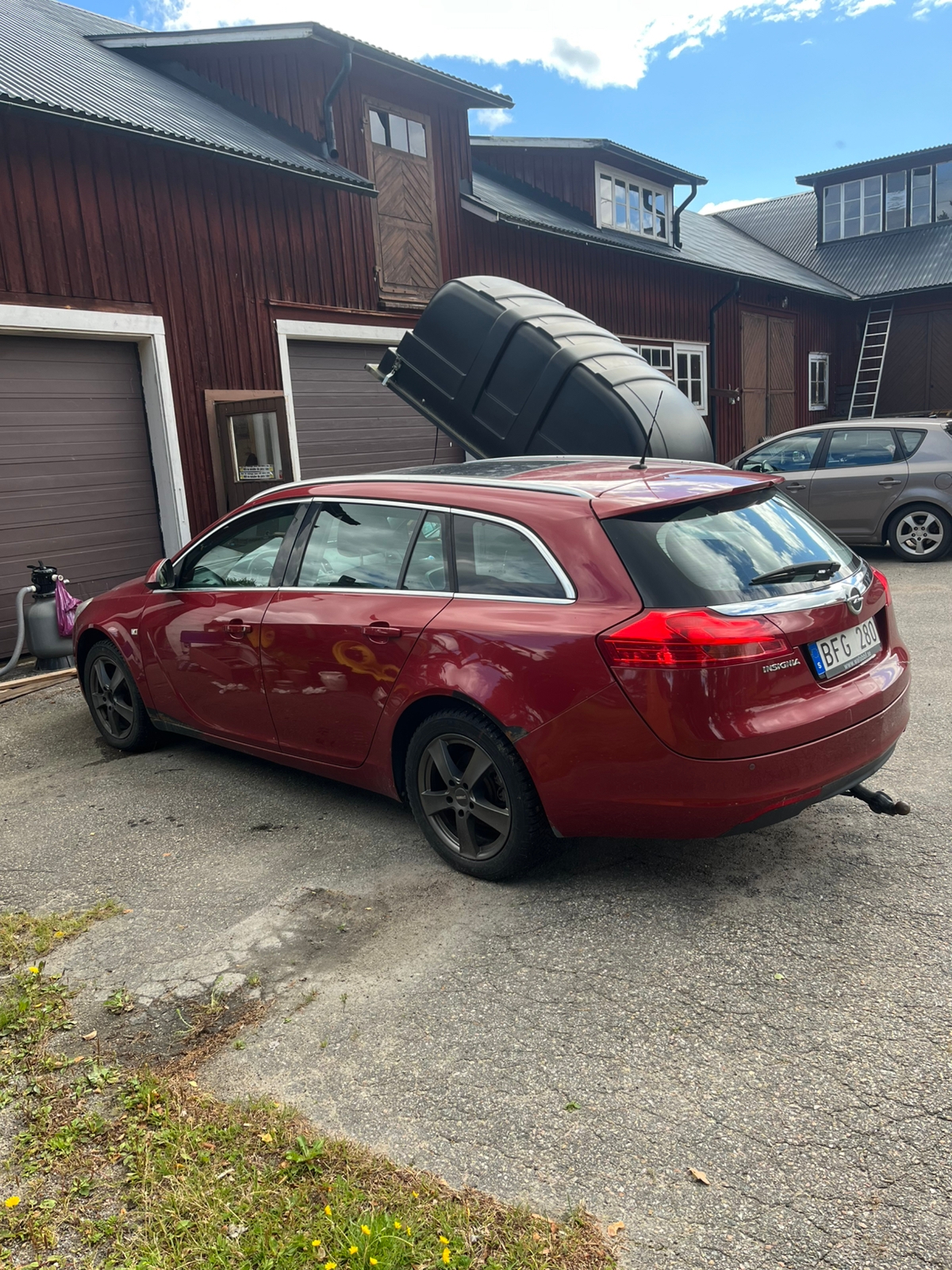 Opel Insignia Sports Tourer 1.8 Manuell 2010, bild 3/5