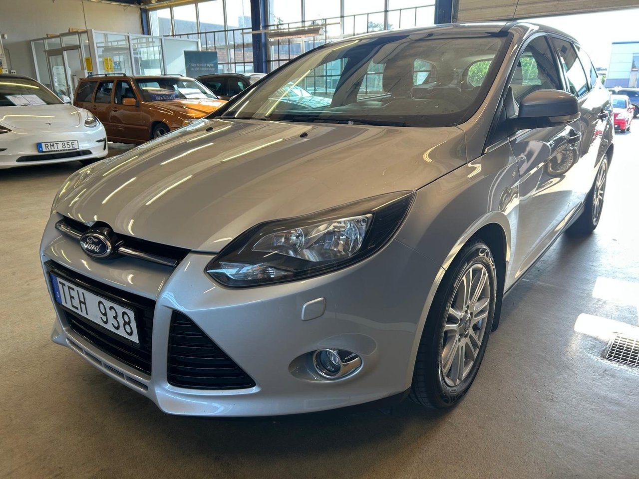 Ford Focus 2013, photo 2/10