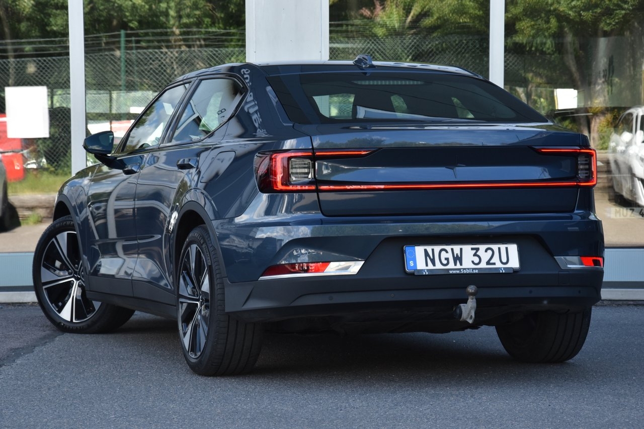 Polestar 2 2023, kuva 6/10