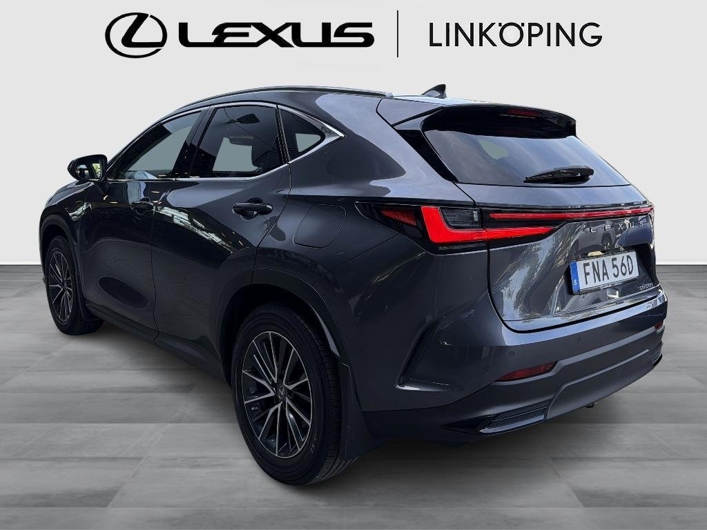 Lexus NX 2022, bild 2/10