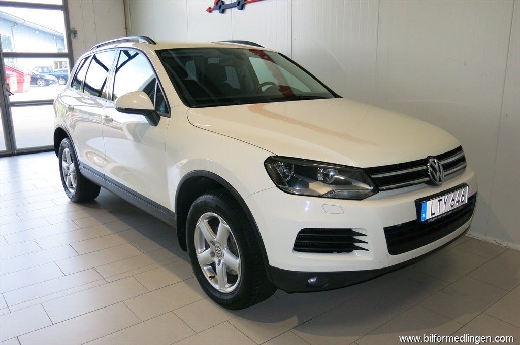 Volkswagen Touareg 2012, photo 6/10