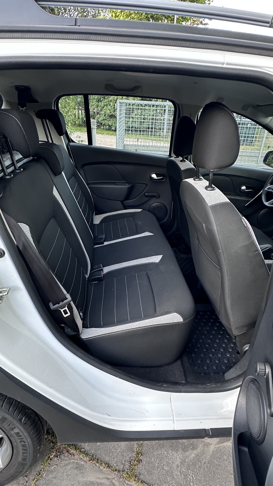 Dacia Sandero Stepway 0.9 TCe Manuell 2018, bild 7/9