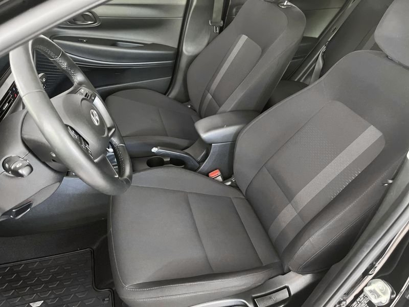 Hyundai i20 1.2 MPi Essential, Euro 6 2024, bild 6/14