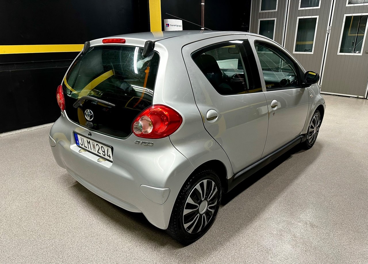 Toyota Aygo 2008, bild 5/10