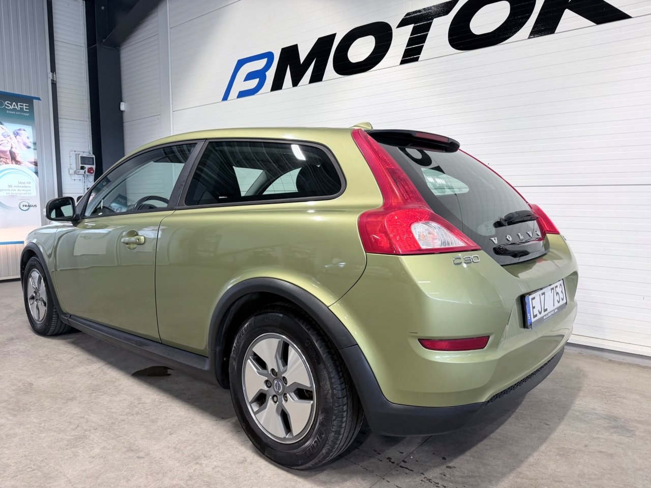 Volvo C30 D2 Kinetic Manuell 2011, kuva 6/10