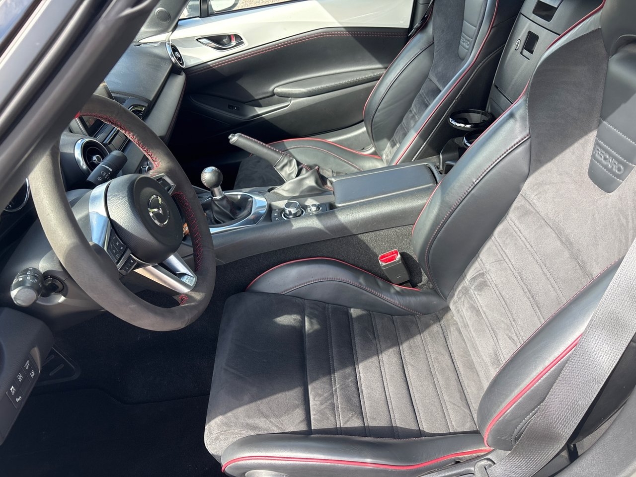 Mazda MX-5 2.0 SKYACTIV-G Euro 6 2017, bild 5/10
