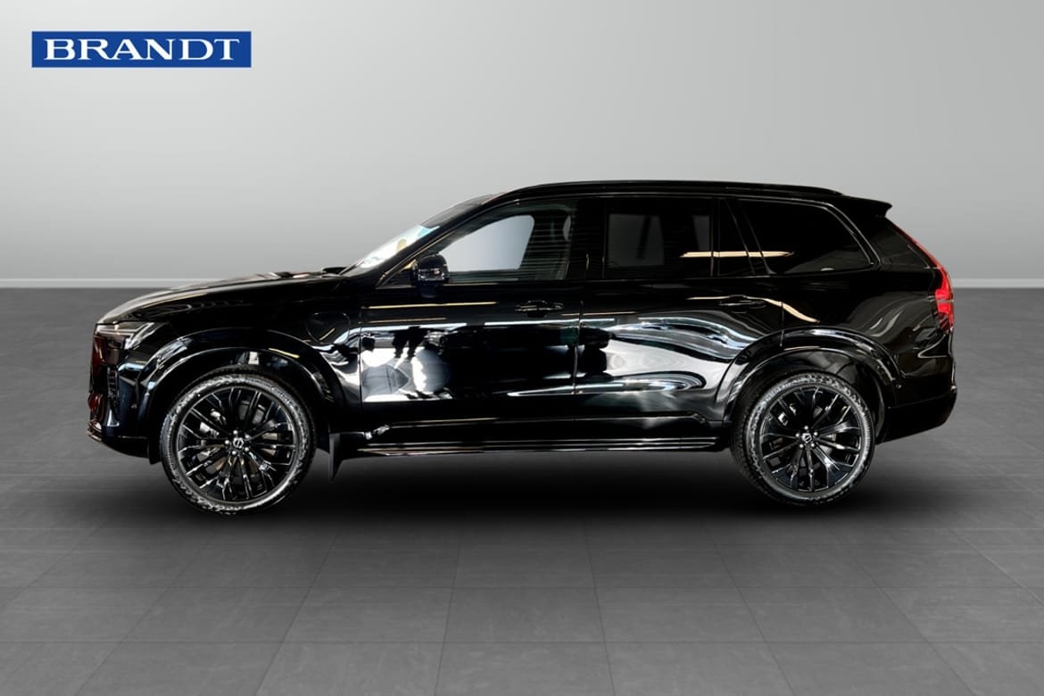 Volvo XC90 T8 Ultra Black Edition 2026, bild 3/9