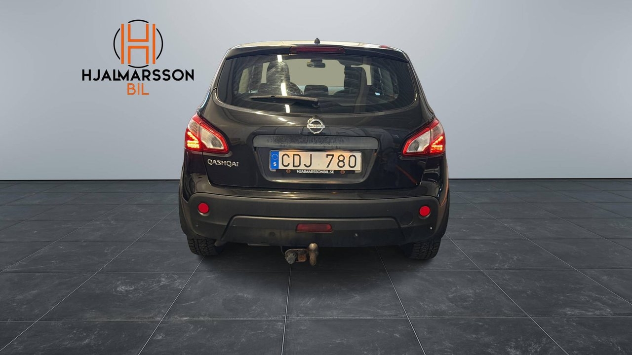 Nissan Qashqai 2.0 2012, photo 4/10