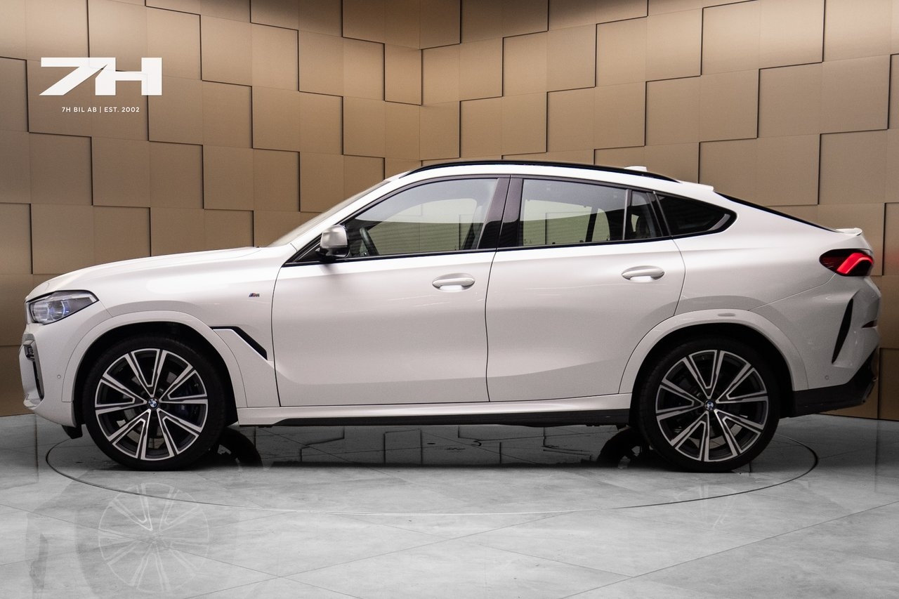 BMW X6 M50i V8 / Pano / Drag / B&W 2020, photo 2/26
