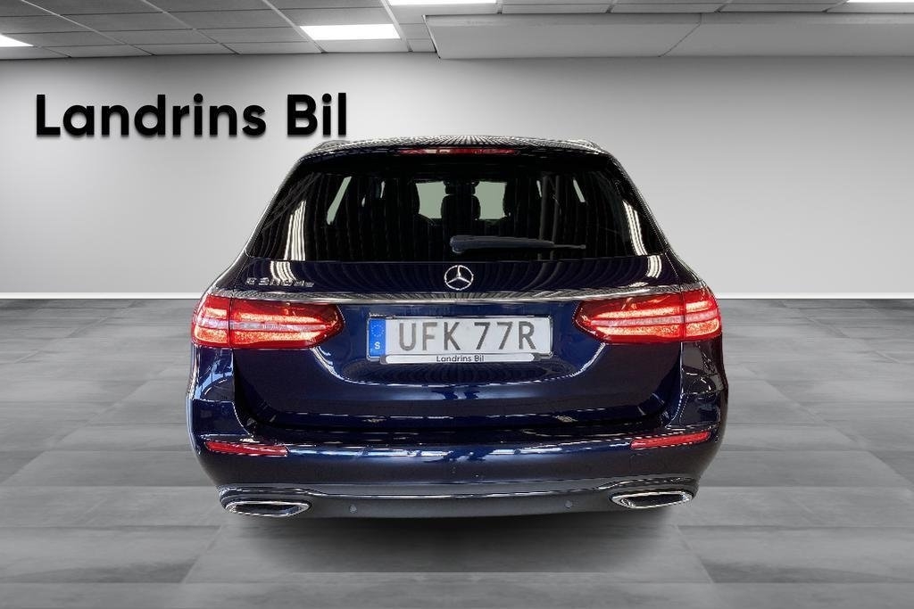 Mercedes-Benz E 2020, bild 5/10