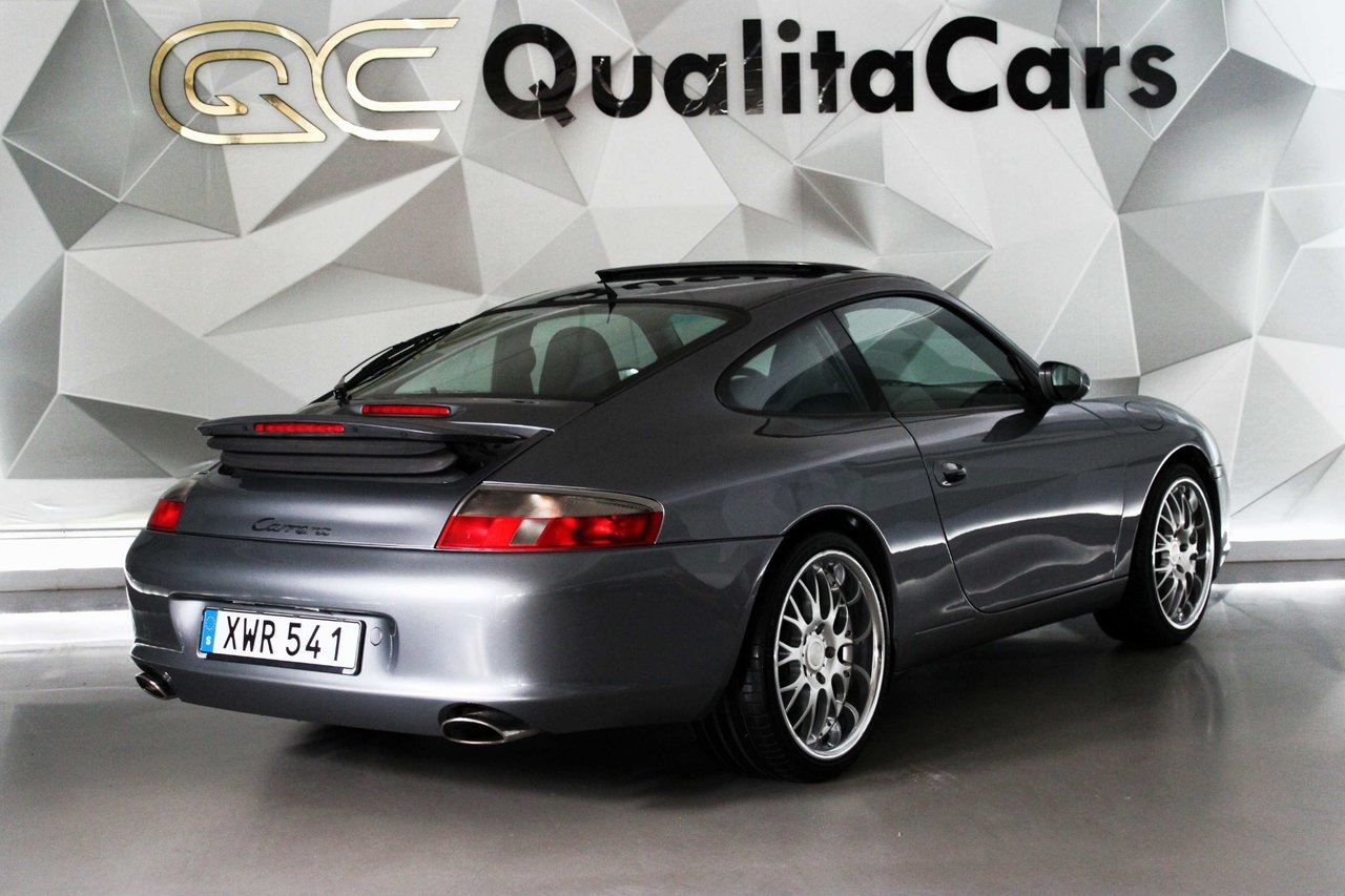 Porsche 911 Carrera 320hk 2002, kuva 4/25
