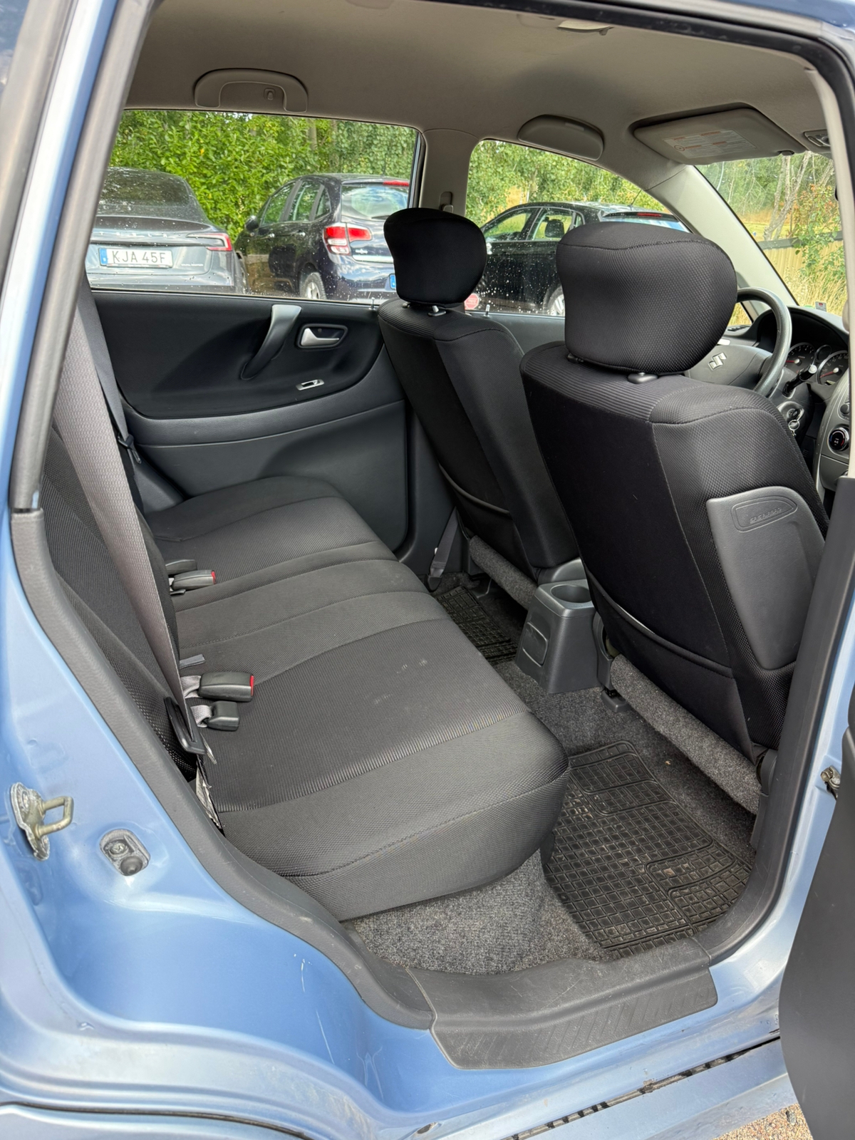 Suzuki Liana 1.6 DOHC 16V VVT Manuell 2006, bild 4/10