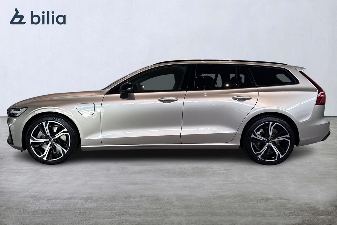 Volvo V60 T6 Plus Dark Nordic Edition 2027, photo 3/10