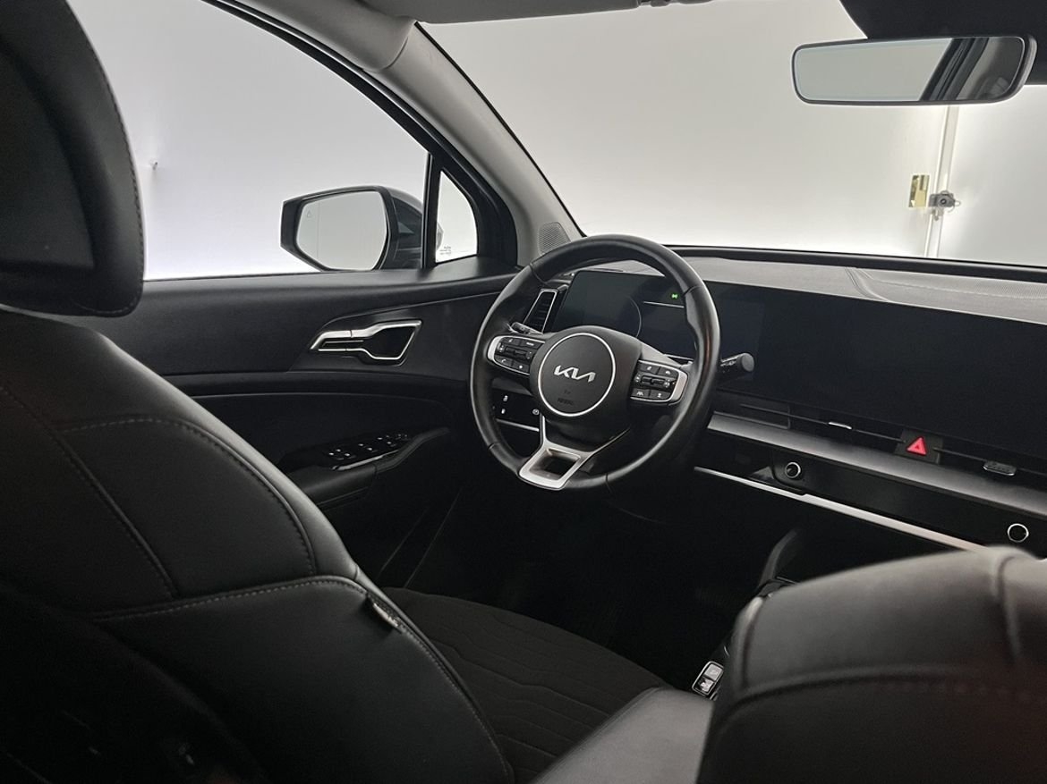Kia Sportage PHEV 265hk AWD 360 2023, bild 6/10