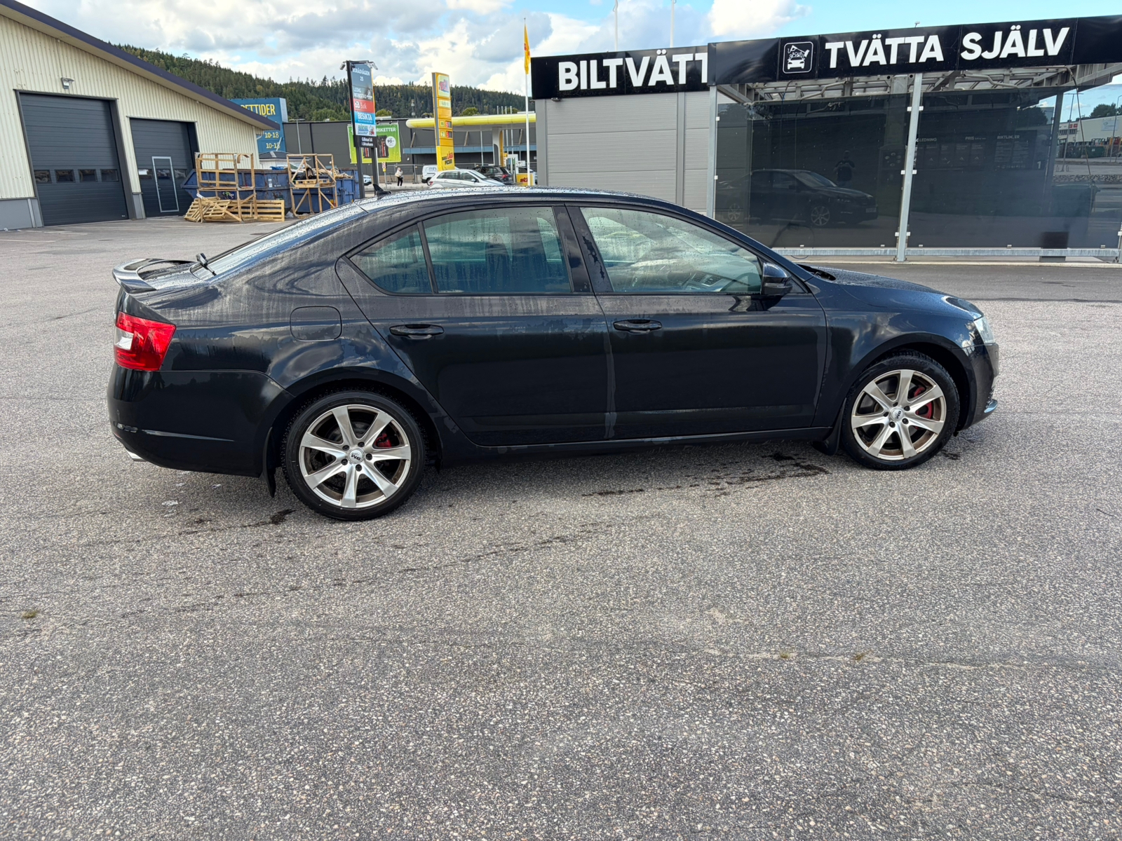 Skoda Octavia RS 2.0 TSI Manuell 2015, bild 4/7