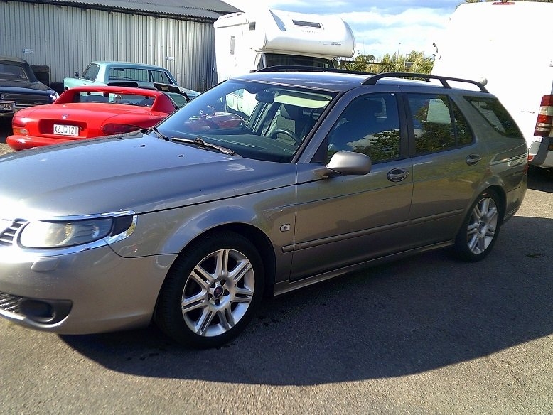 Saab 9-5 SportCombi 2.0t Vector 2006, bild 3/4