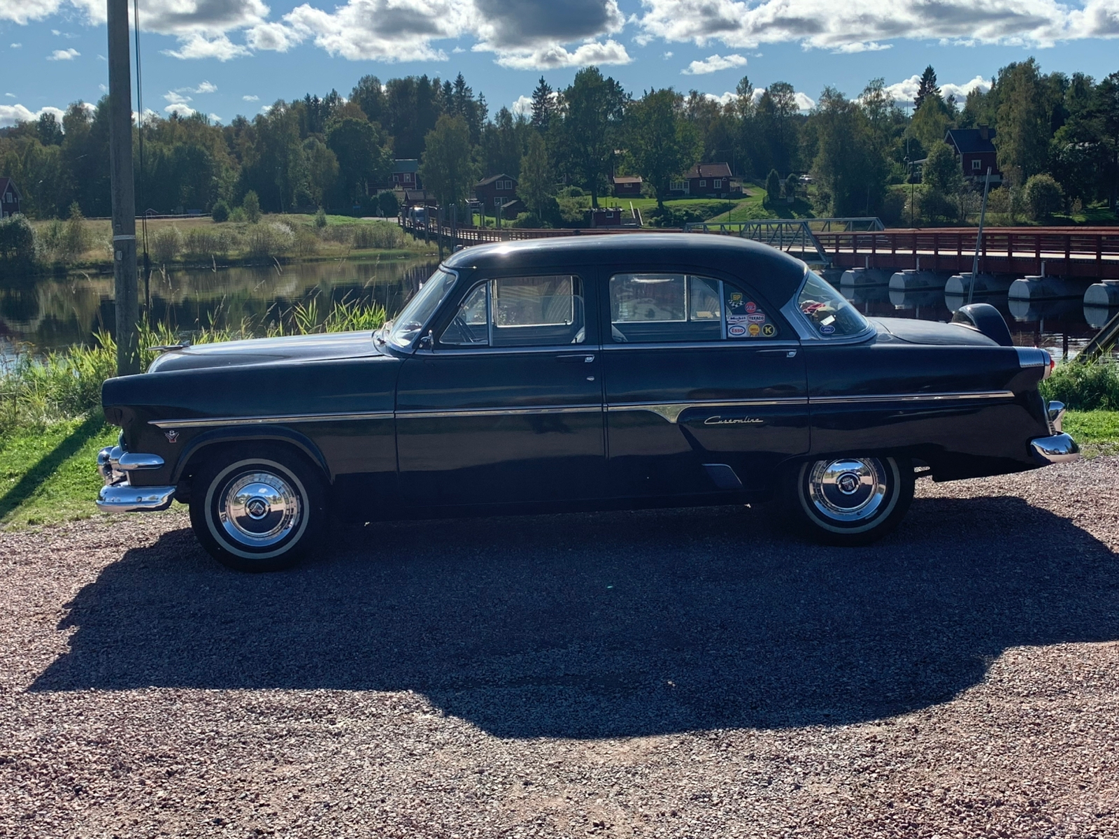 Ford Custom