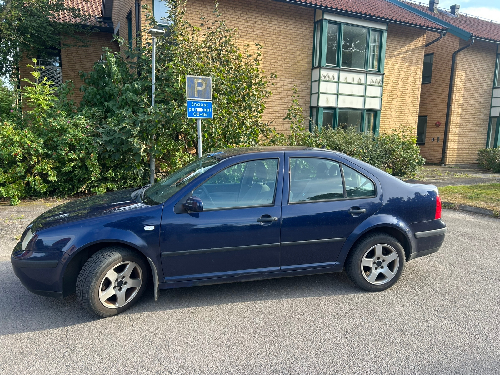 Volkswagen Bora 1.6 Manuell 2000, photo 2/5