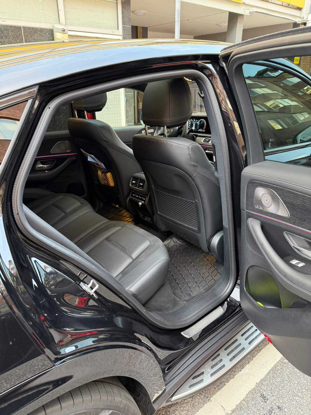 Mercedes-Benz GLE 2025, bild 4/8