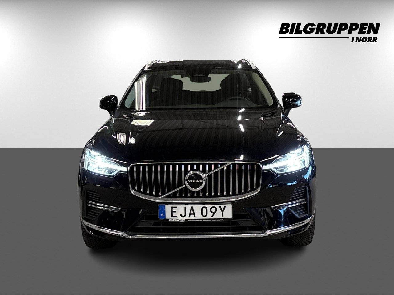 Volvo XC60 2023, kuva 2/23