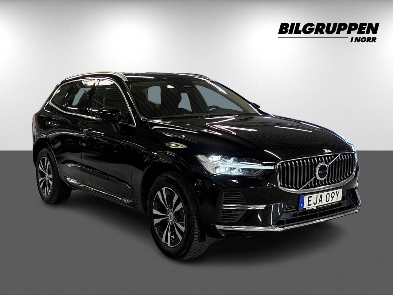 Volvo XC60 2023, kuva 3/23