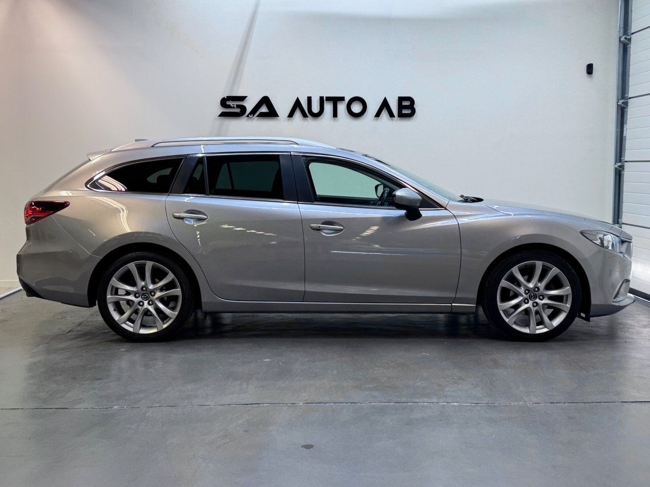 Mazda 6 Wagon 2.2 SKYACTIV-D 2013, photo 5/10