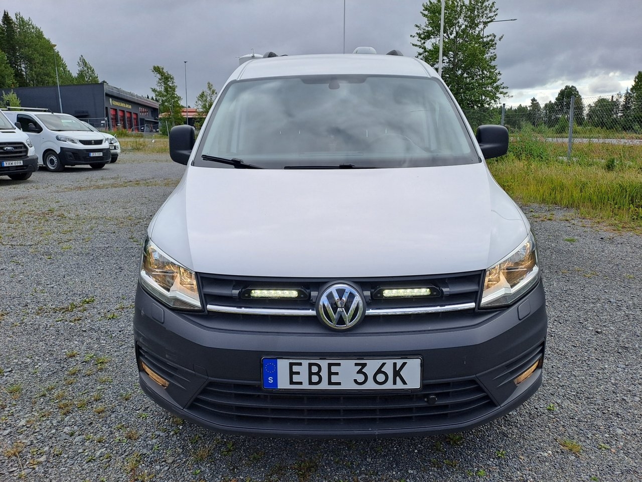 Volkswagen Caddy Maxi 2020, bild 2/10