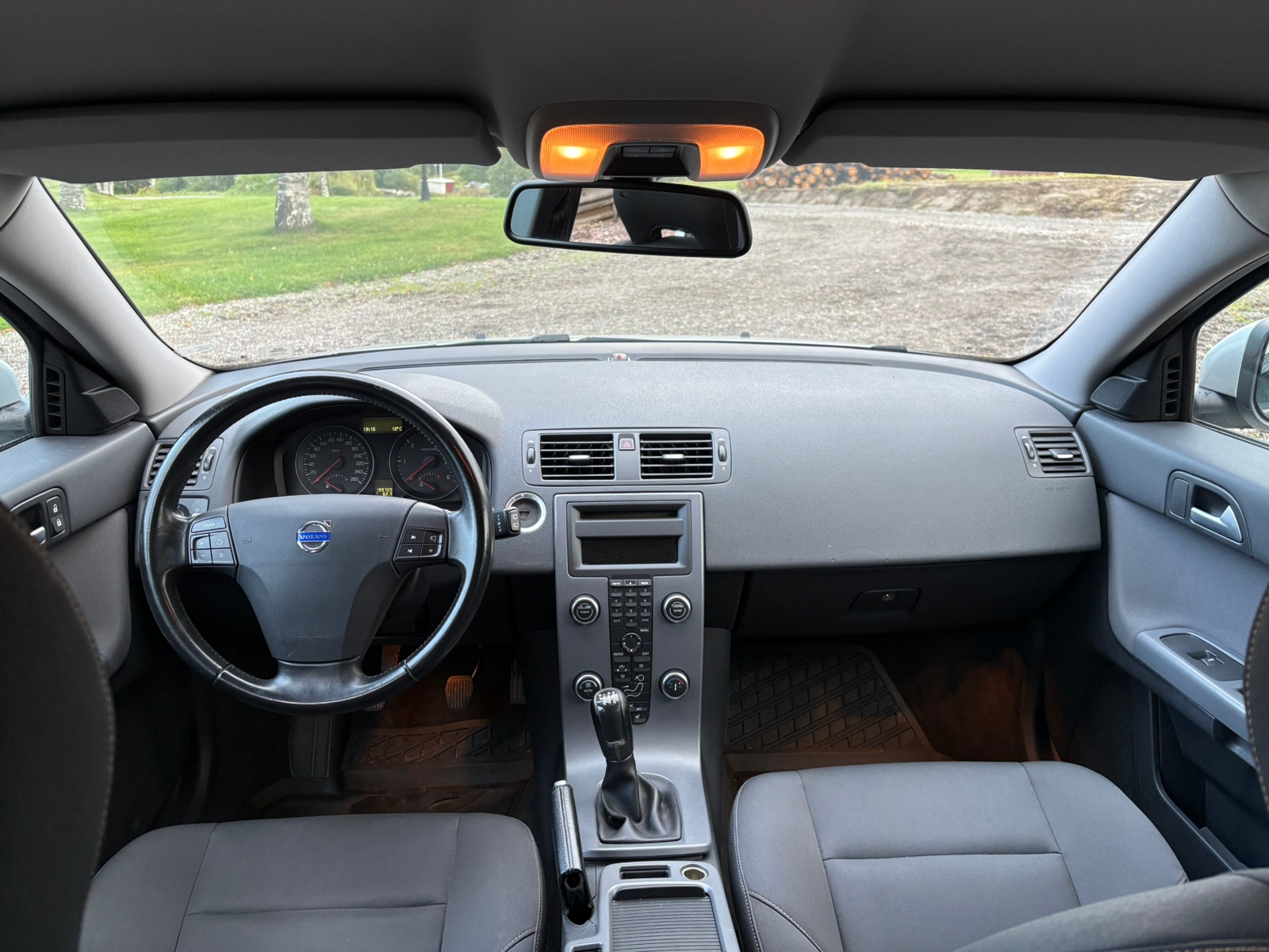 Volvo V50 D2 2010, kuva 4/4