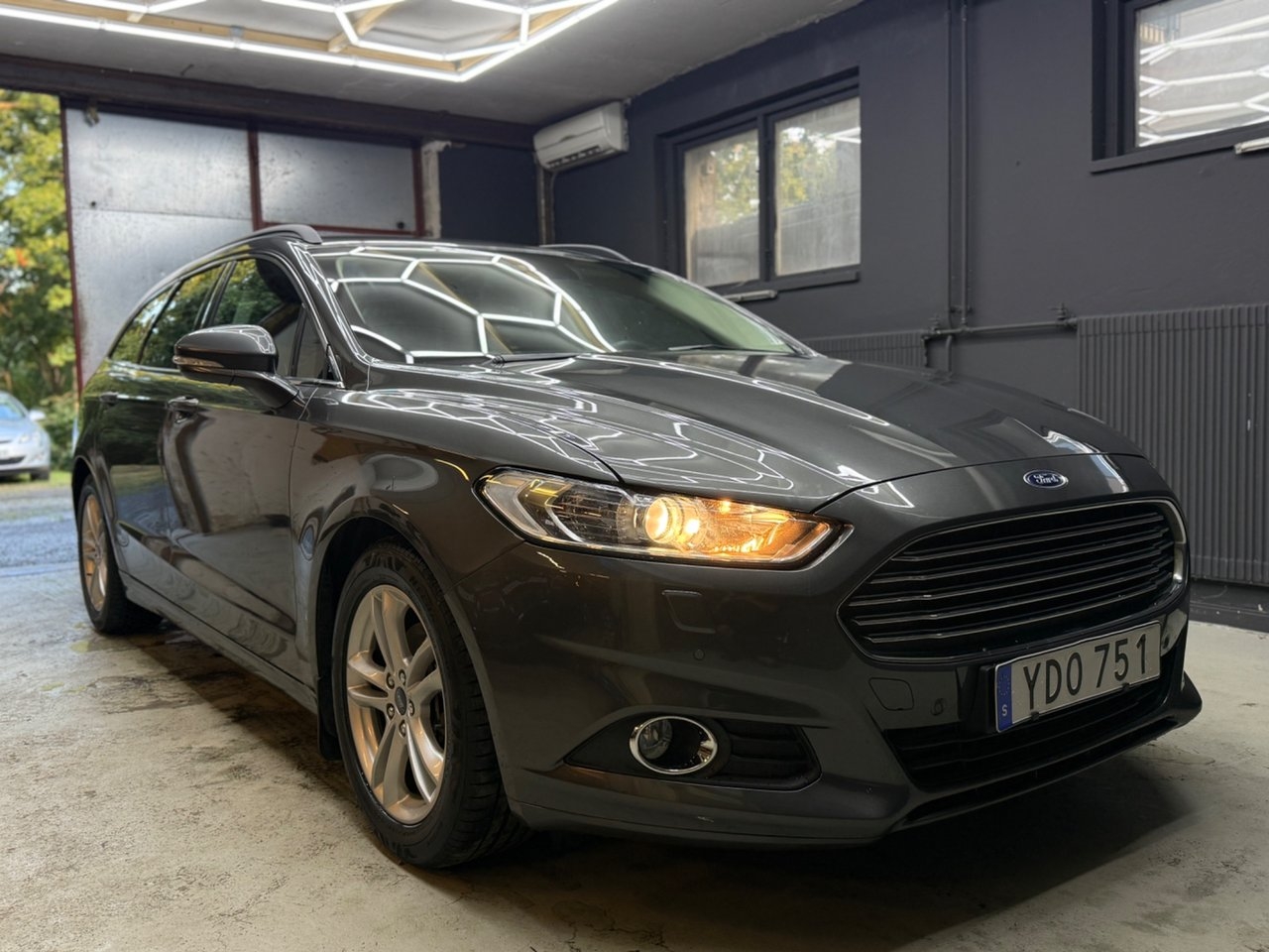Ford Mondeo 2016, bild 6/10