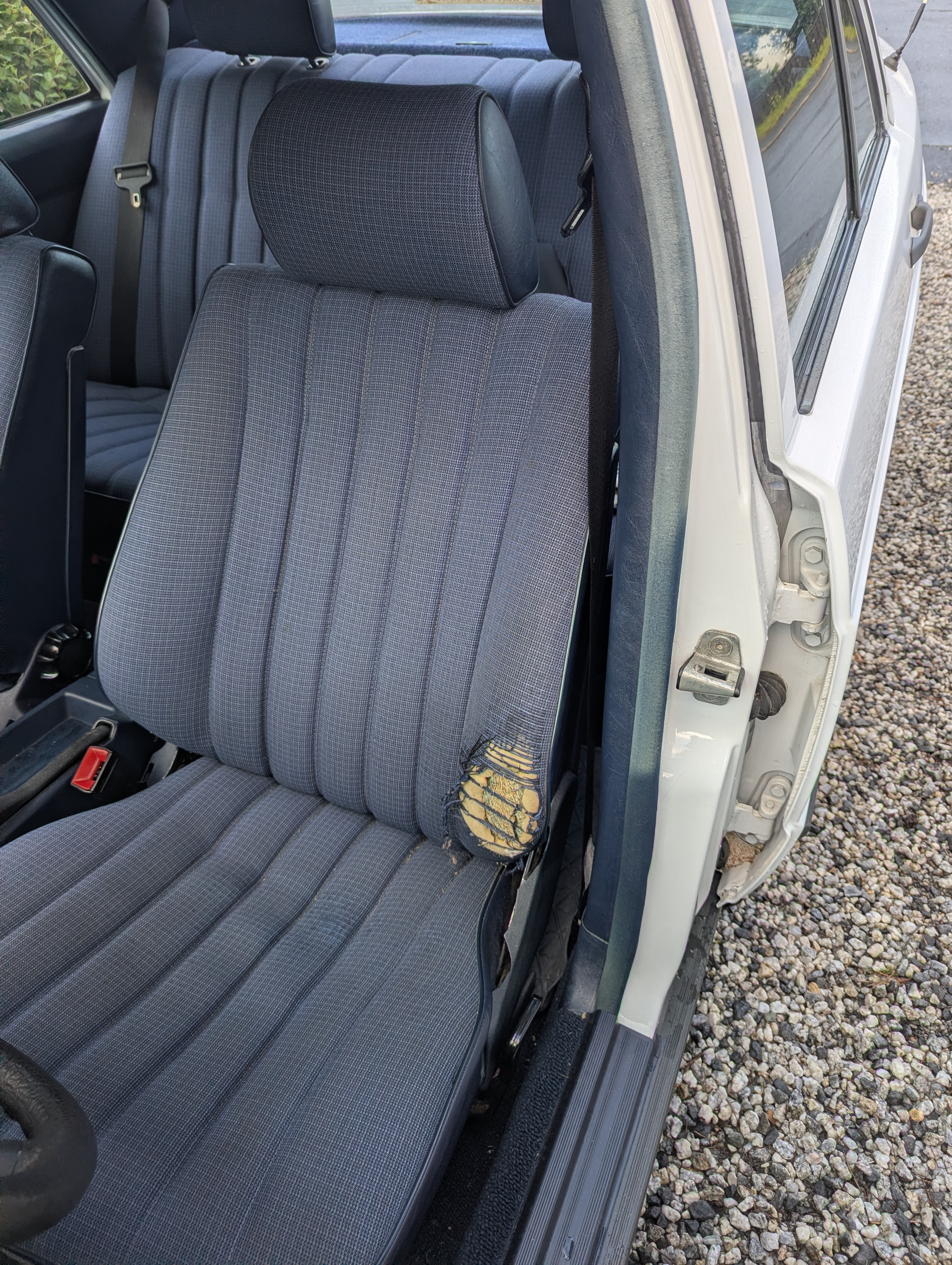 Mercedes-Benz 190 2.0 1986, bild 7/8