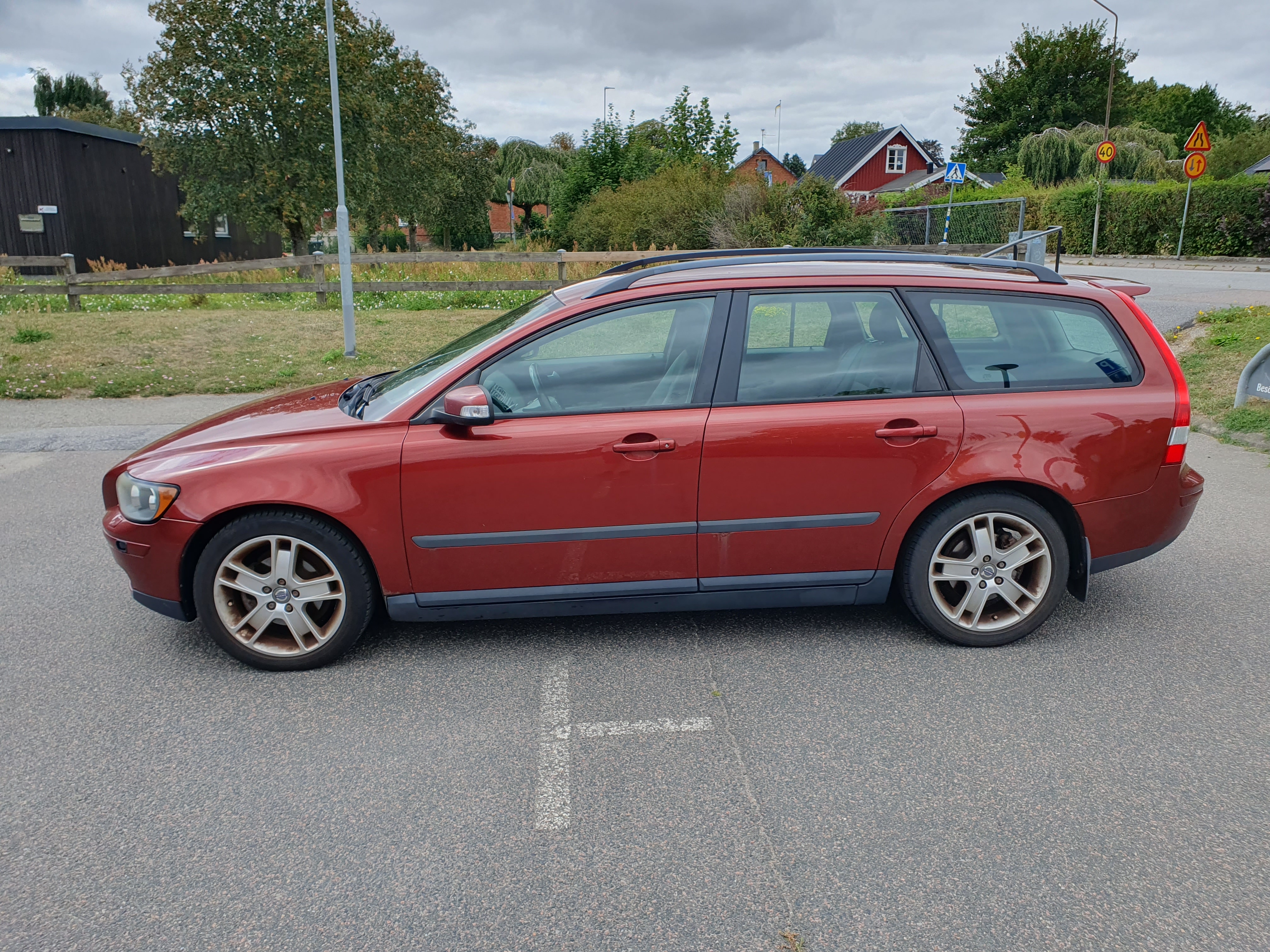 Volvo V50 1.8 Flexifuel Manuell 2007, bild 2/8