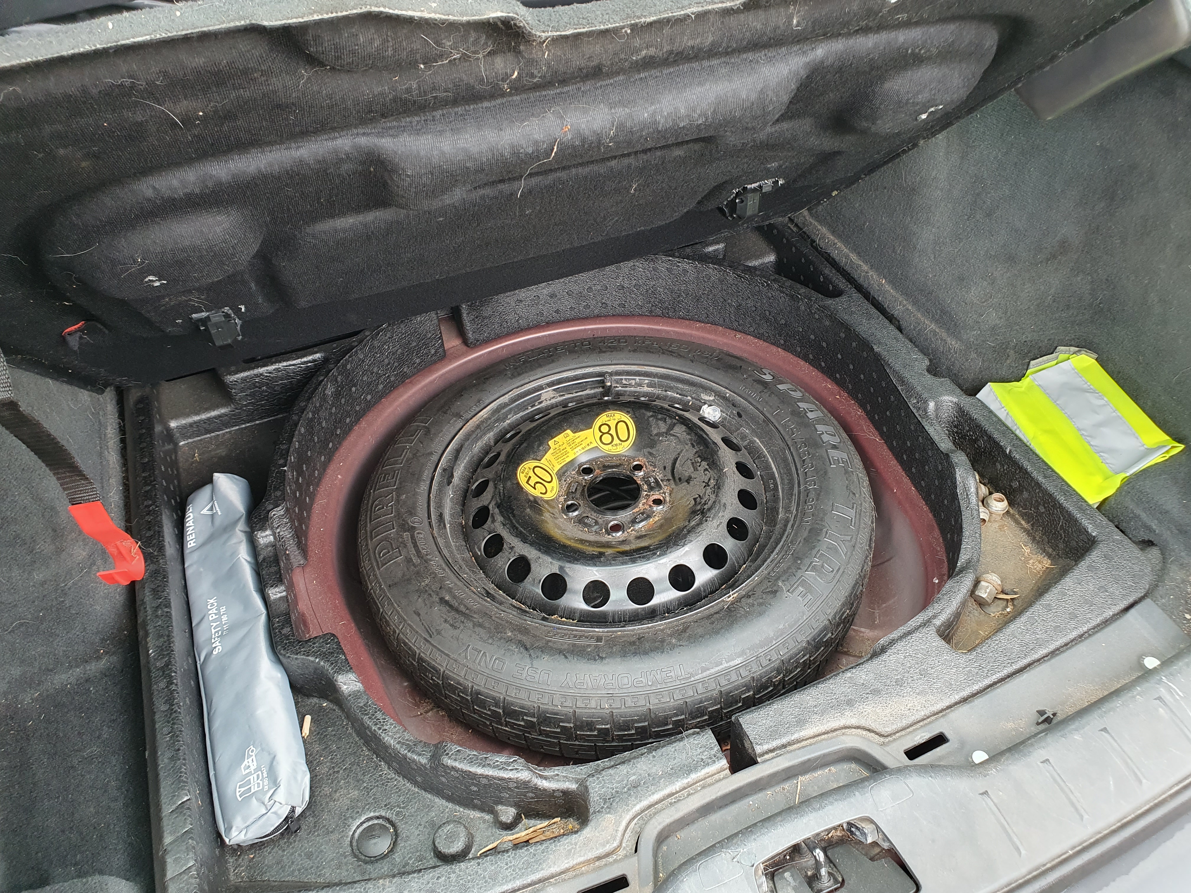 Volvo V50 1.8 Flexifuel Manuell 2007, bild 7/8
