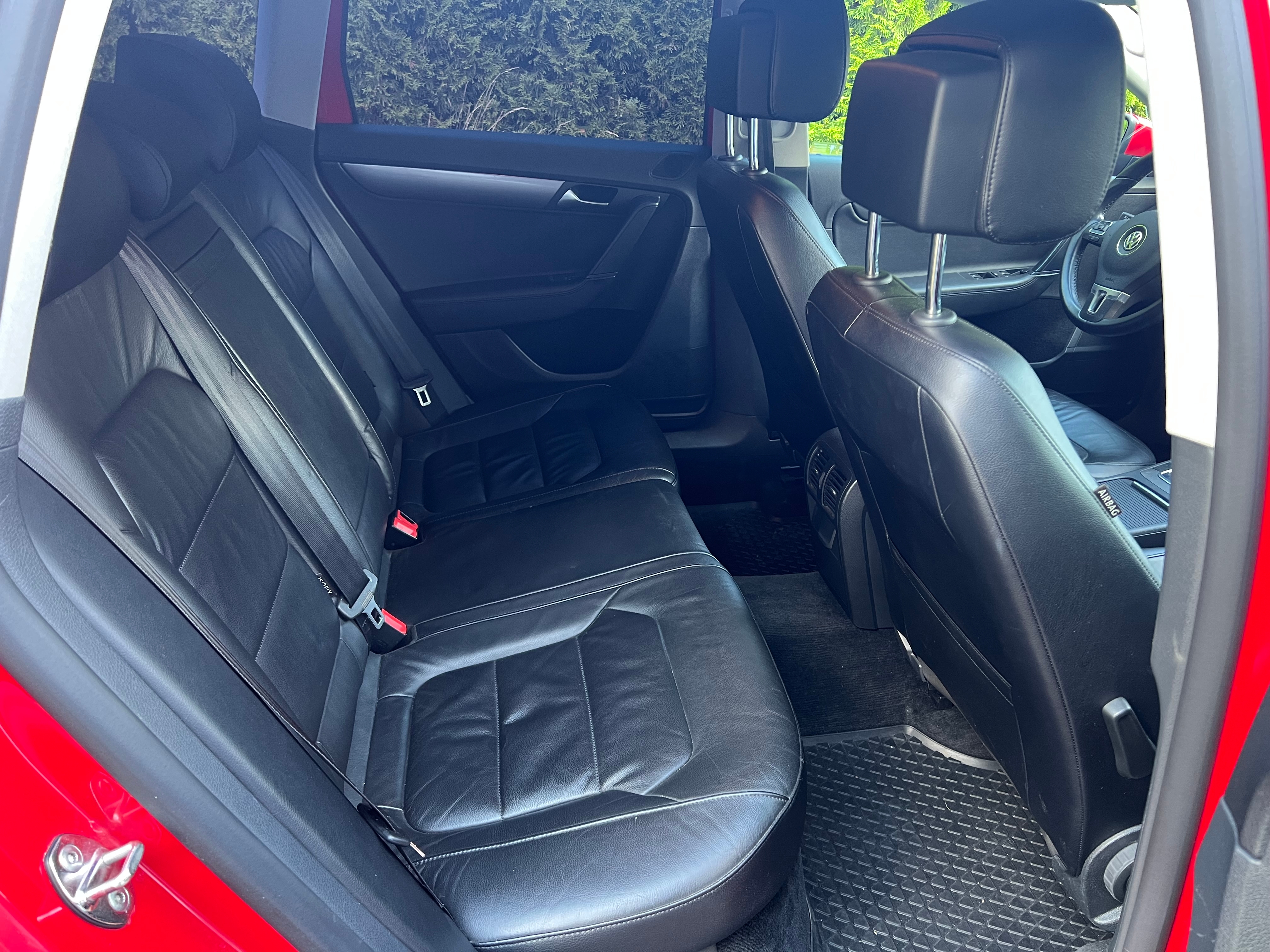 Volkswagen Passat 2012, bild 6/10