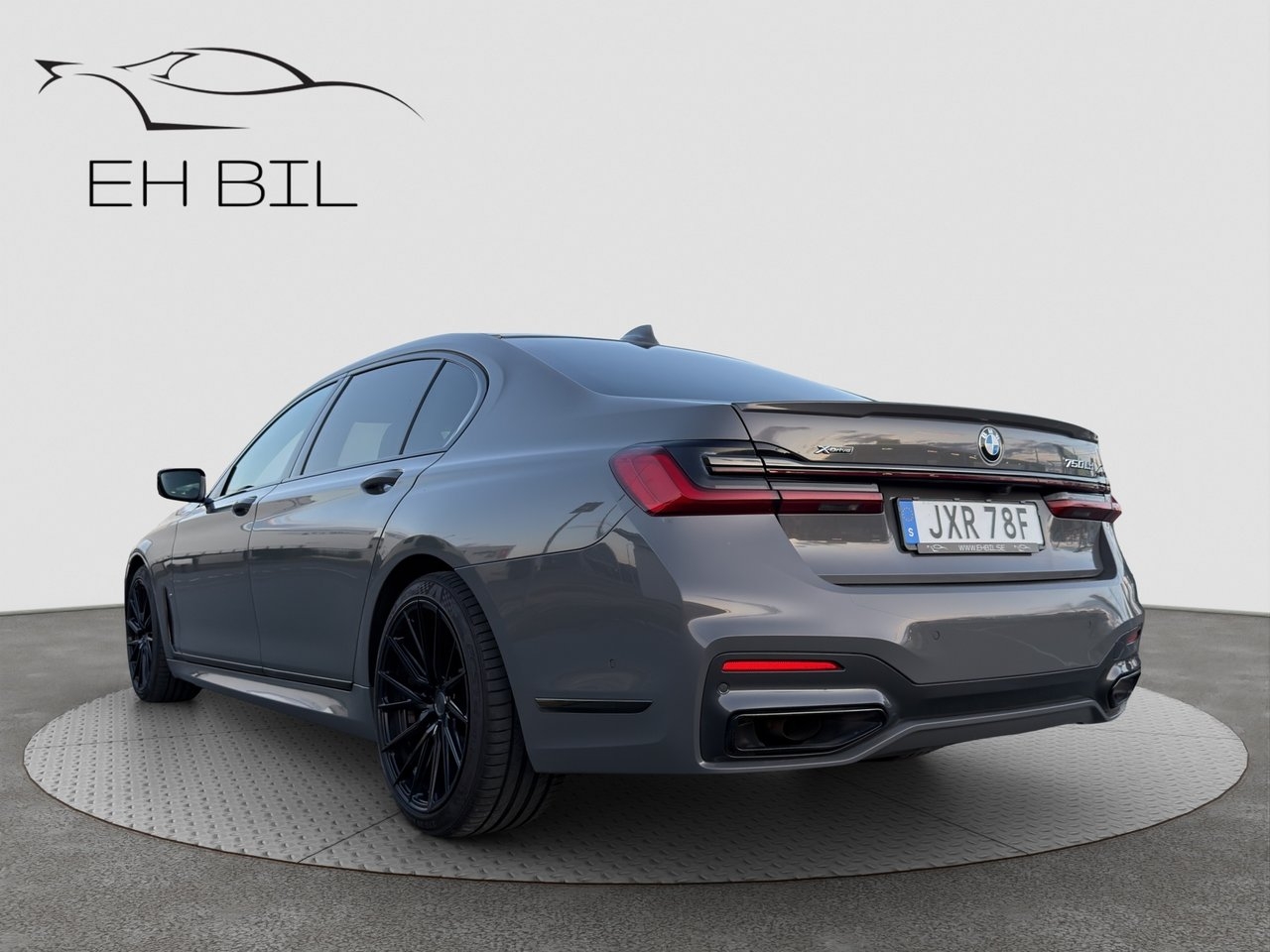 BMW 750 2020, photo 7/10