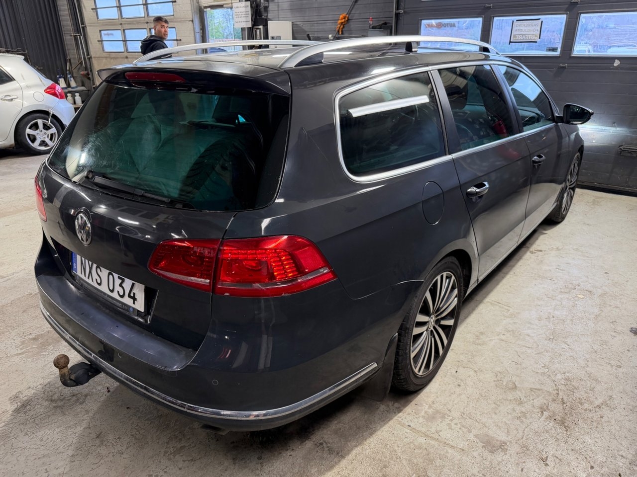 Volkswagen Passat 2012, bild 6/10
