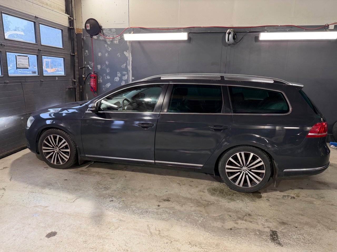 Volkswagen Passat 2012, bild 3/10