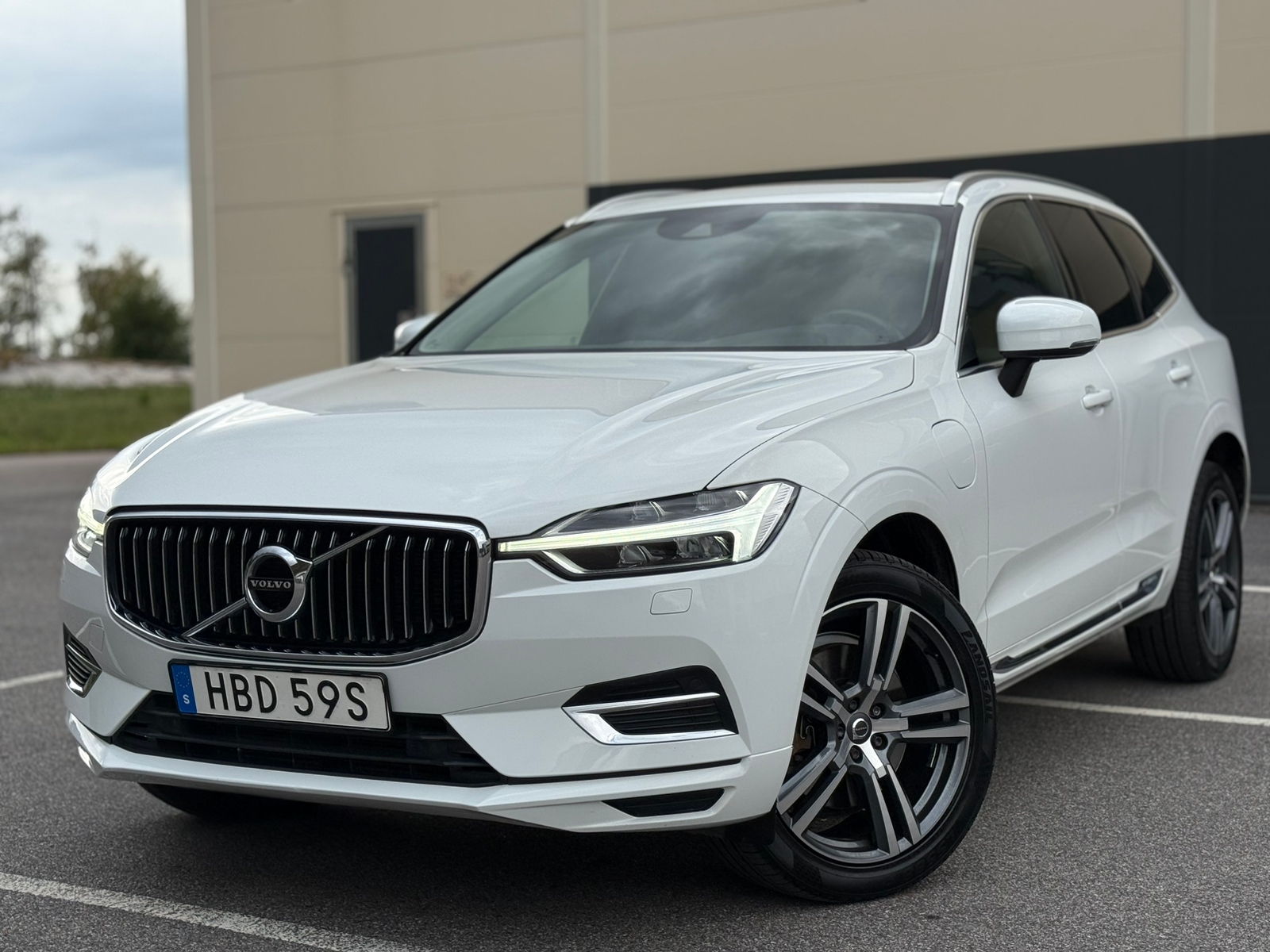 Volvo XC60 Recharge T6 AWD Geartronic 2021, bild 3/10