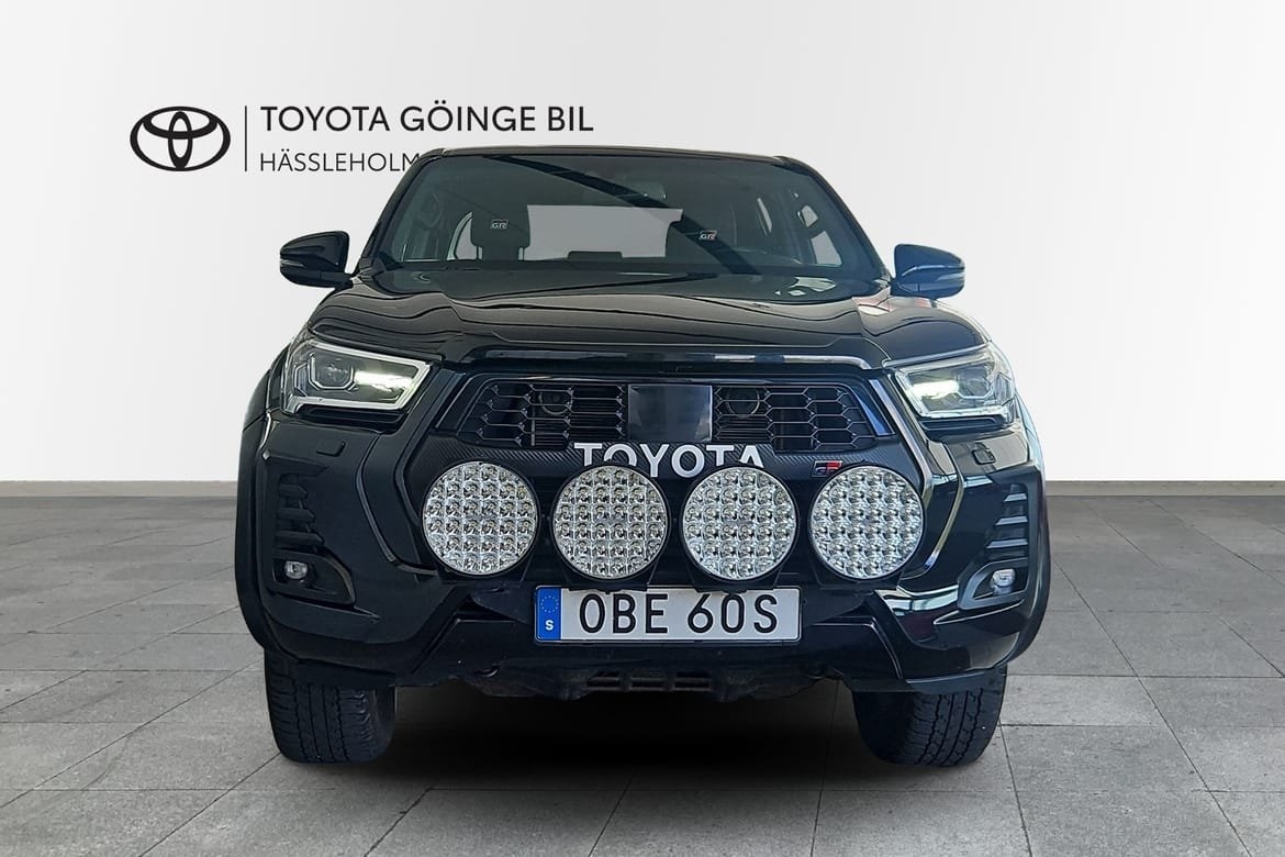 Toyota HiLux D-CAB 2,8 TURB 2024, bild 5/10