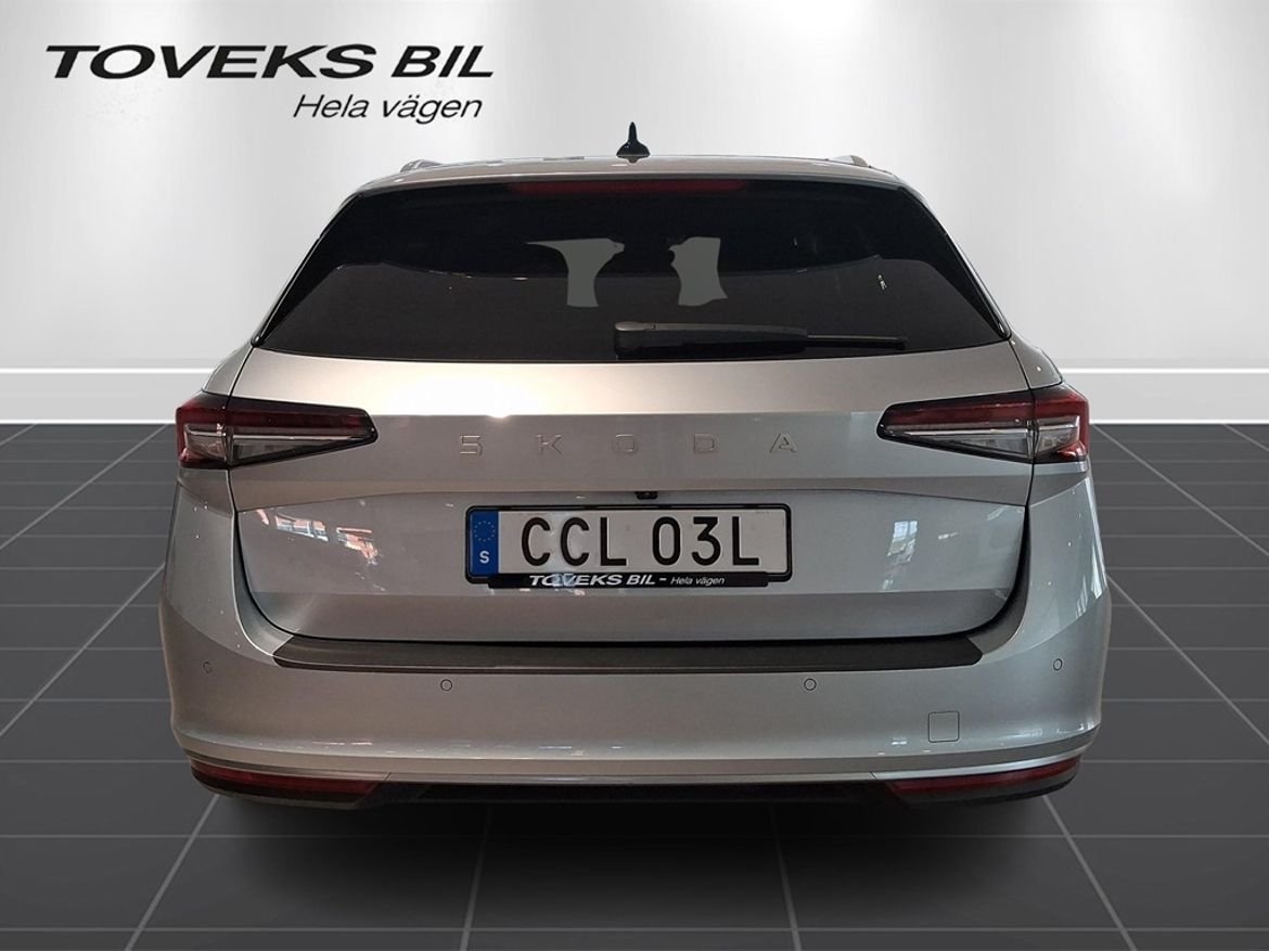 Skoda Superb NG L&K 2,0 T 2025, kuva 4/10