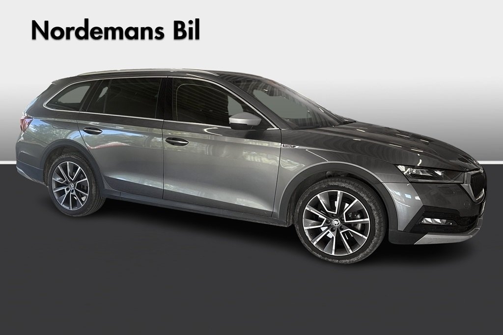 Skoda Octavia 2023, bild 3/4