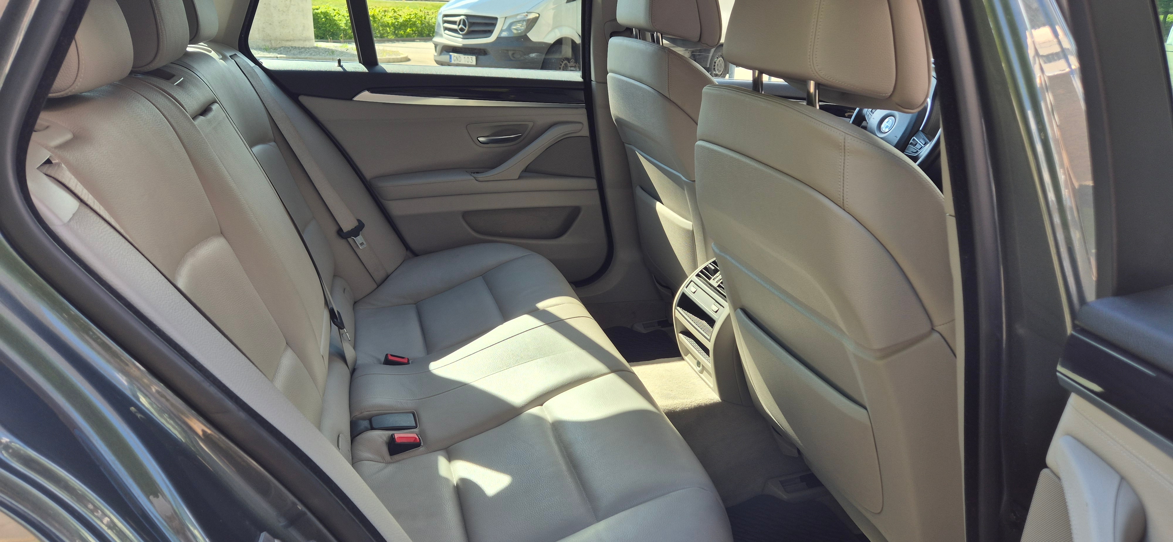BMW 520 d Touring Manuell 2013, bild 7/9