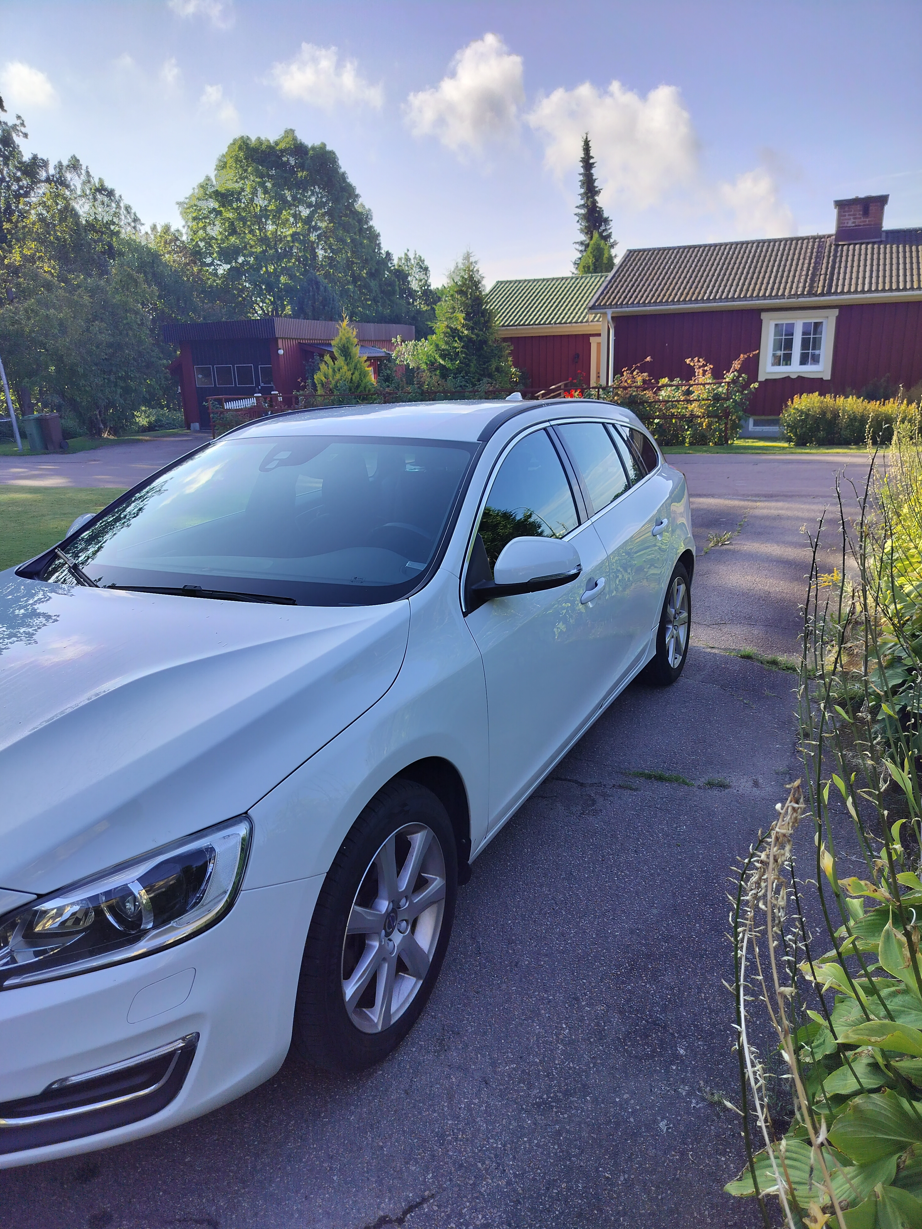 Volvo V60 D4 Manuell 2018, kuva 6/7