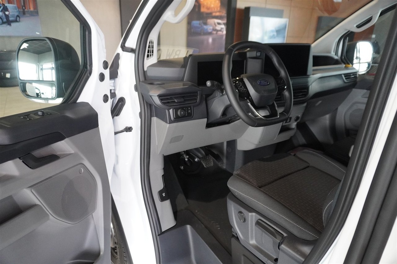 Ford Transit Custom 2026, bild 2/10