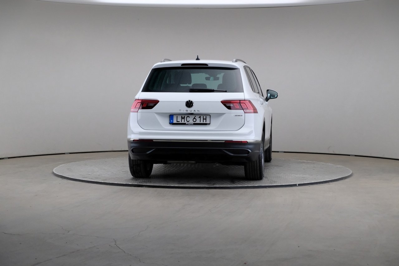 Volkswagen Tiguan 2021, bild 5/24