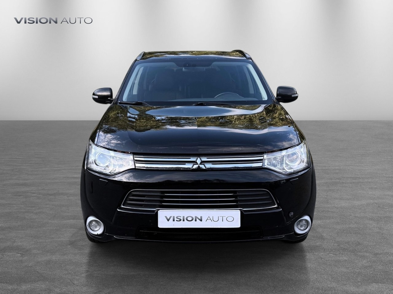 Mitsubishi Outlander PHEV 4WD 2014, bild 2/24